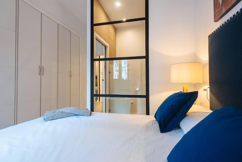 Selecta Patricio Saenz Apartment Seville Ngoại thất bức ảnh