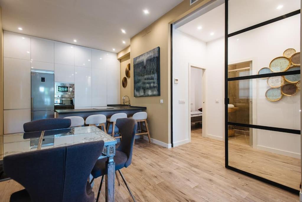 Selecta Patricio Saenz Apartment Seville Ngoại thất bức ảnh