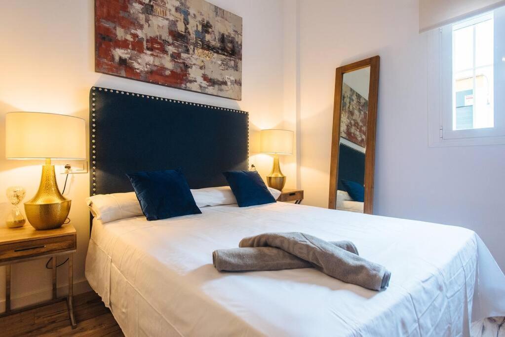 Selecta Patricio Saenz Apartment Seville Ngoại thất bức ảnh